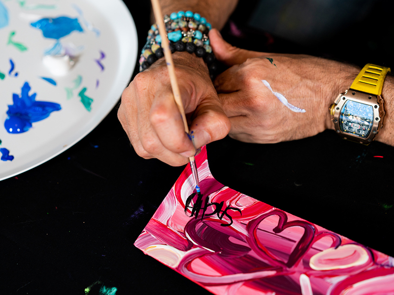 رولز-رويس والفنان العالمي ساشا جفري يعلنان عن رولز-رويس فانتوم "العناصر الستّة"